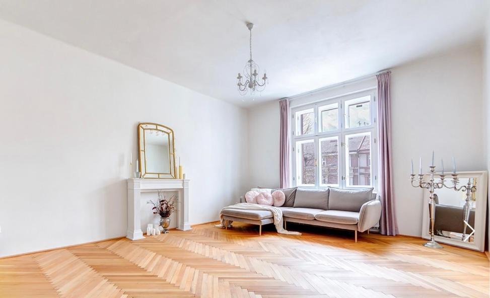 City Center Apartment Hradec Kralove Exterior photo